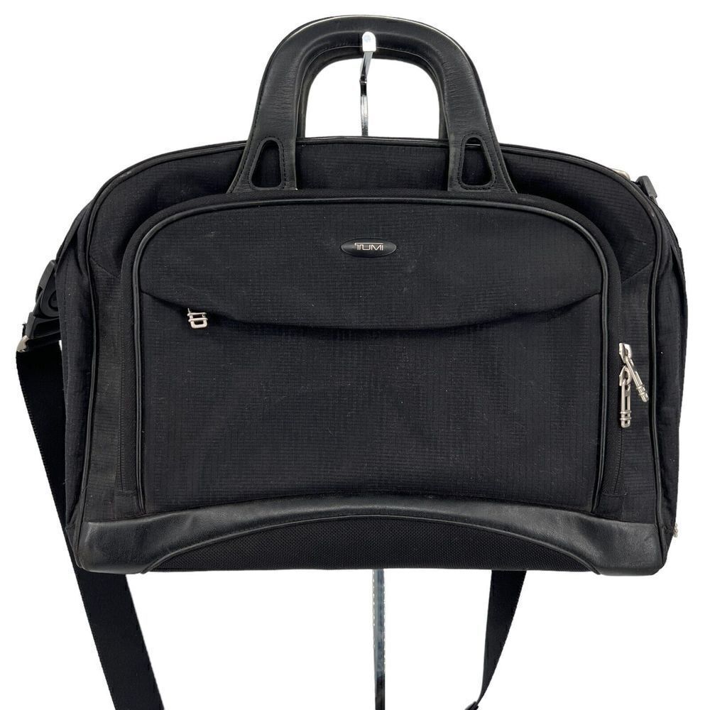 Tumi 2571D Black Nylon Computer Laptop Briefcase Shoulder Bag